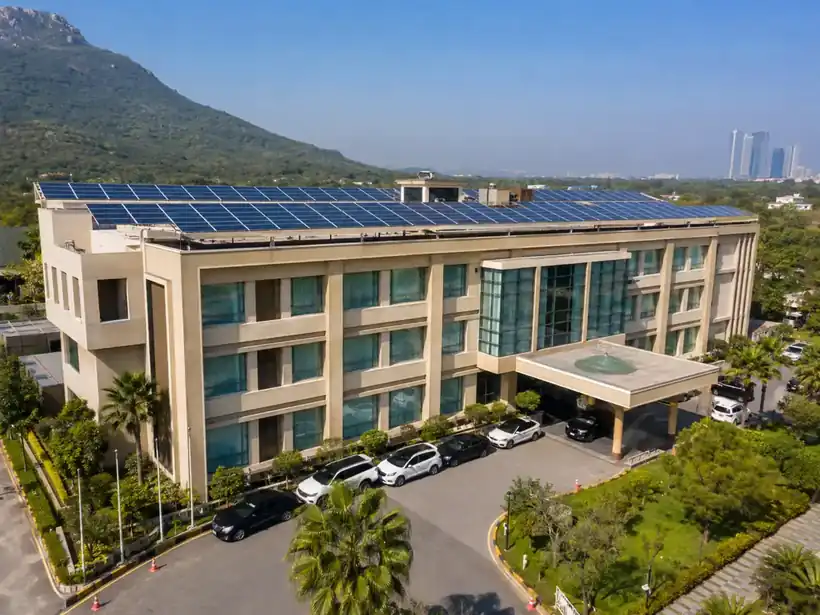 Commercial solar project in Peshawar, Pakistan